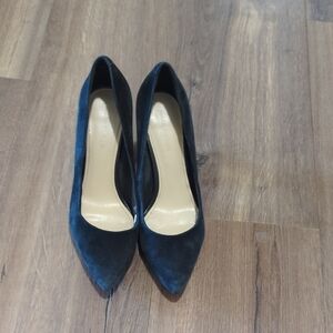 Marc Fisher Black Suede Pointed-Toe Pumps - Women's